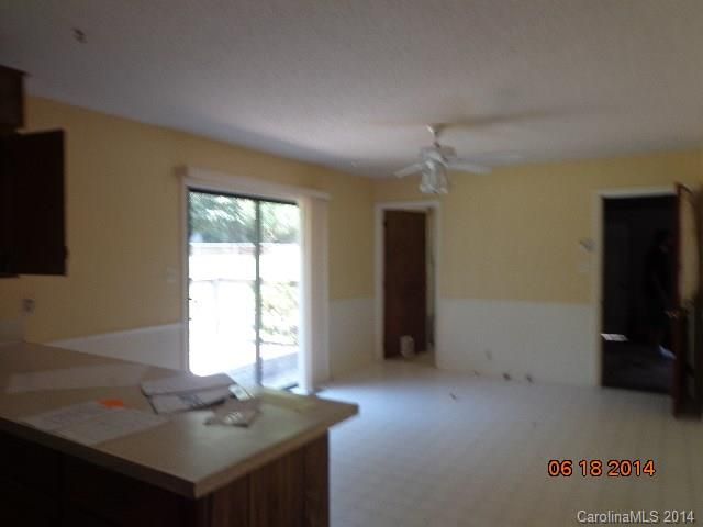 216 Shadowbrook Rd #15, Mount Holly, NC 28120