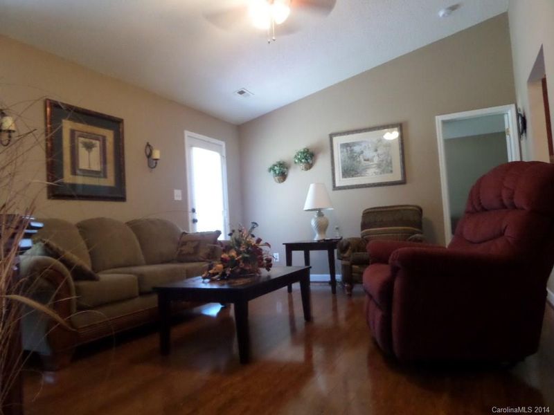 815 Anchor Way NE, Kannapolis, NC 28083