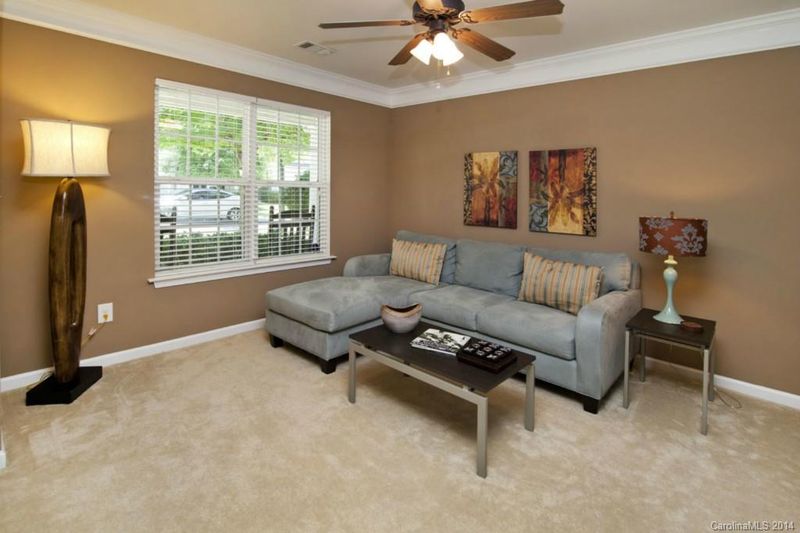 19133 Kanawha Dr, Cornelius, NC 28031