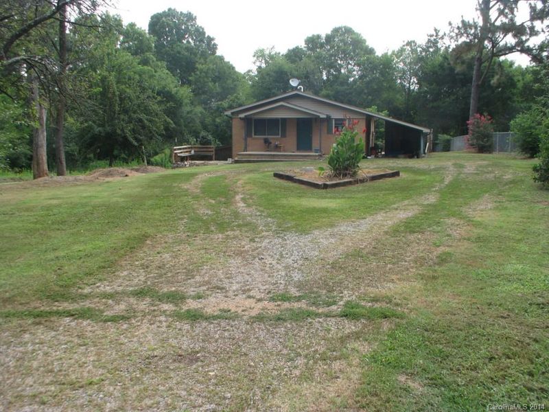 454 Central Dr, Concord, NC 28027