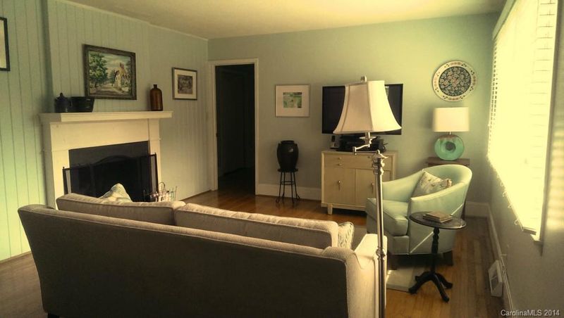 1507 Main St, Mount Holly, NC 28120