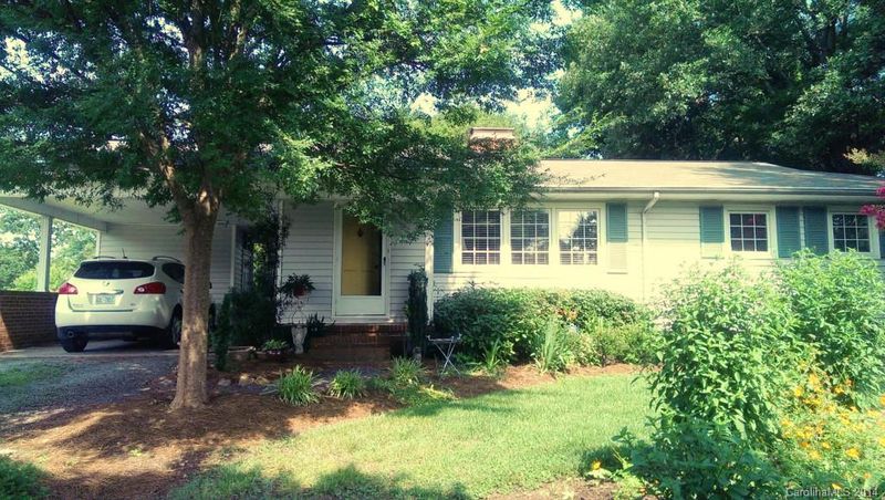 1507 Main St, Mount Holly, NC 28120