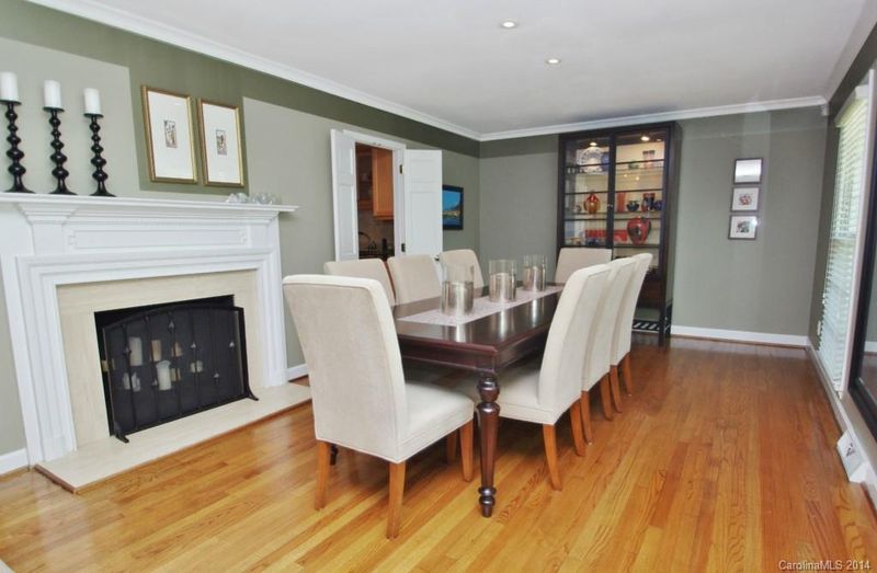 4101 Kingswood Rd, Charlotte, NC 28226