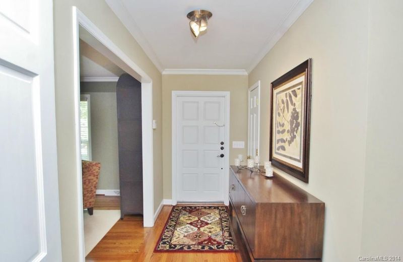 4101 Kingswood Rd, Charlotte, NC 28226