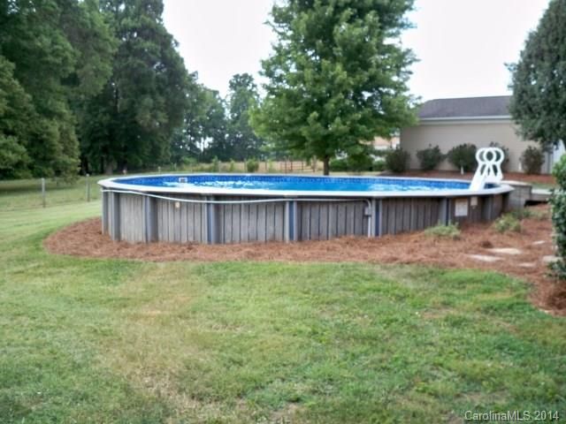 1850 George Brown Rd, Crouse, NC 28033