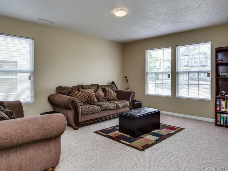 4242 Kellybrook Dr, Concord, NC 28025