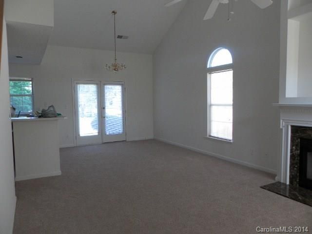 1024 Land Grant Rd, Charlotte, NC 28217