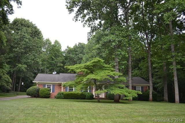1673 Knolls Dr #6, Newton, NC 28658