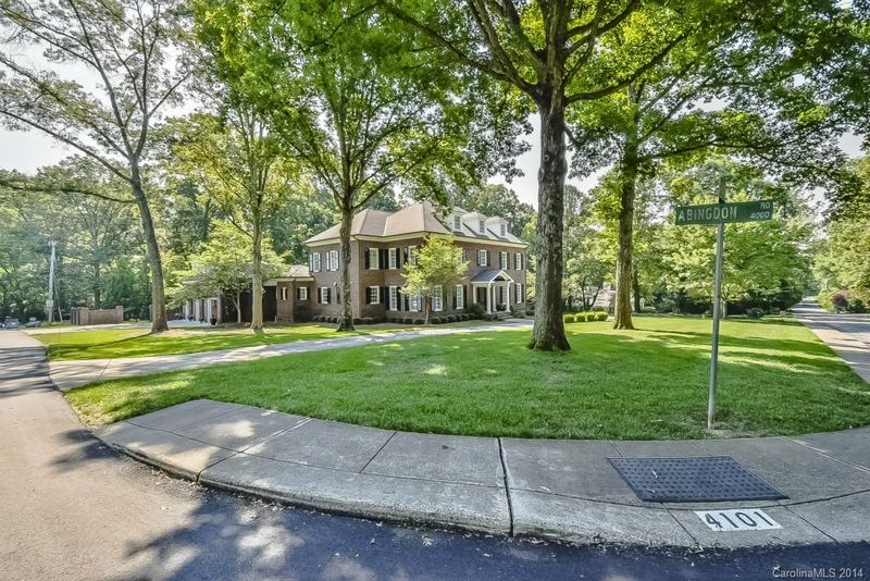 4101 Arborway Rd, Charlotte, NC 28211