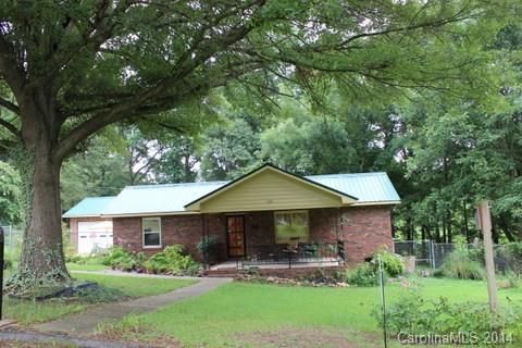 1601 Berry St, Gastonia, NC 28054