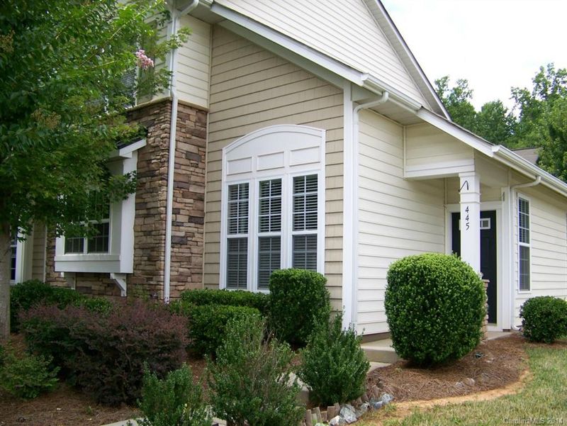 445 River Park Rd #62, Belmont, NC 28012