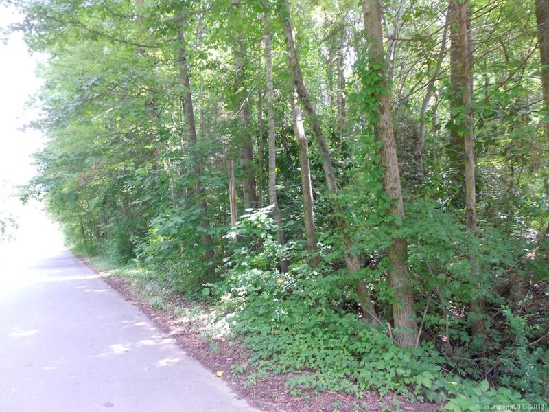4 Spring St, Matthews, NC 28205
