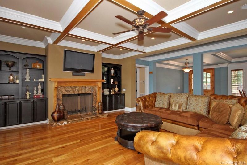 16730 Fidler Ln, Cornelius, NC 28031
