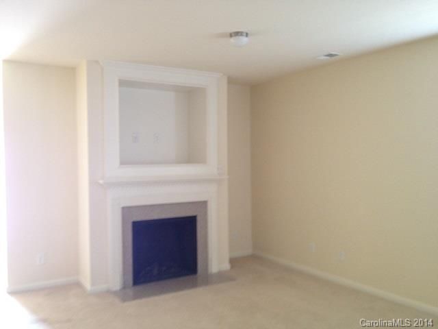 12618 Persimmon Tree Dr #L121, Charlotte, NC 28273