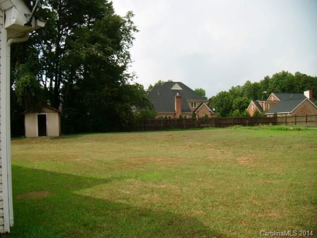 7939 Ebony Rd, Charlotte, NC 28216