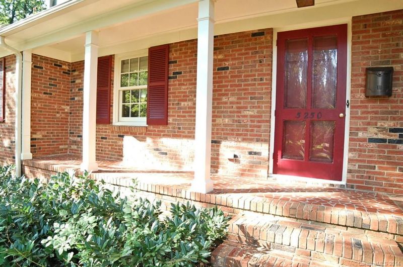 5250 Addison Dr, Charlotte, NC 28211
