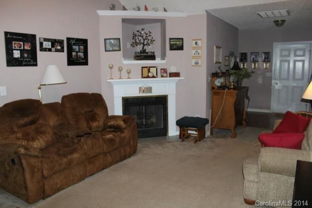 2271 Nuthatch Dr, Rock Hill, SC 29732