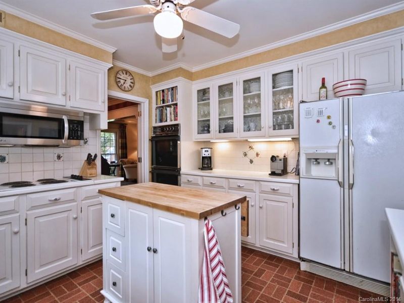 3801 Brinton Pl, Charlotte, NC 28226
