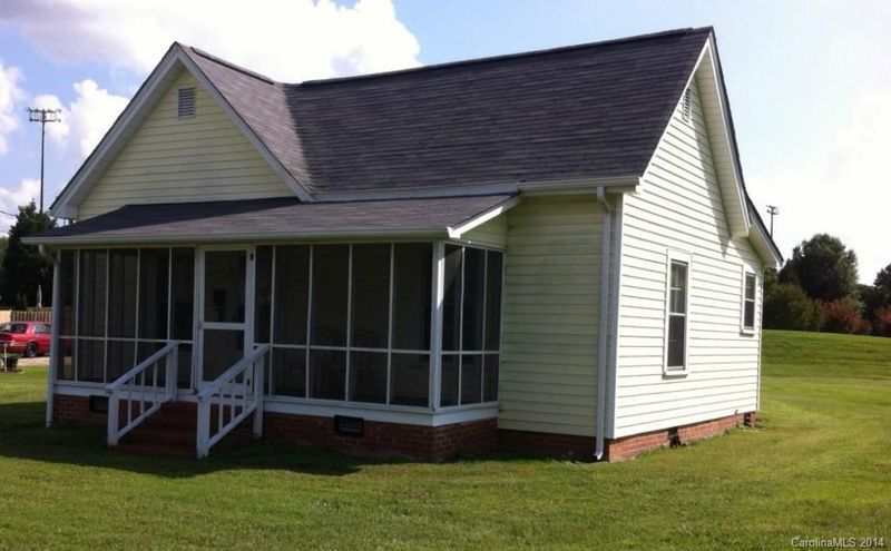 64 4th South, York, SC 29745