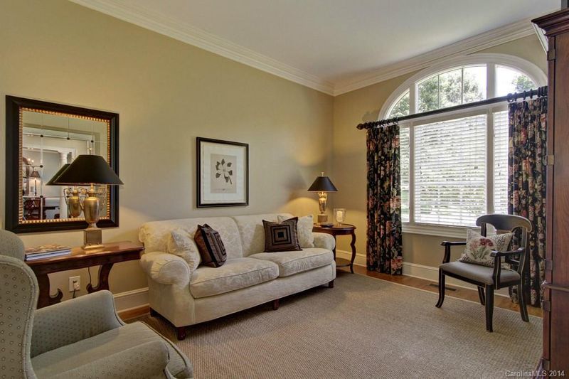 1320 Hudson Pl #14, Davidson, NC 28036