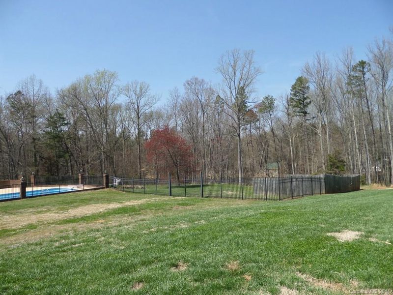 846 Cornelius Rd, Mooresville, NC 28117