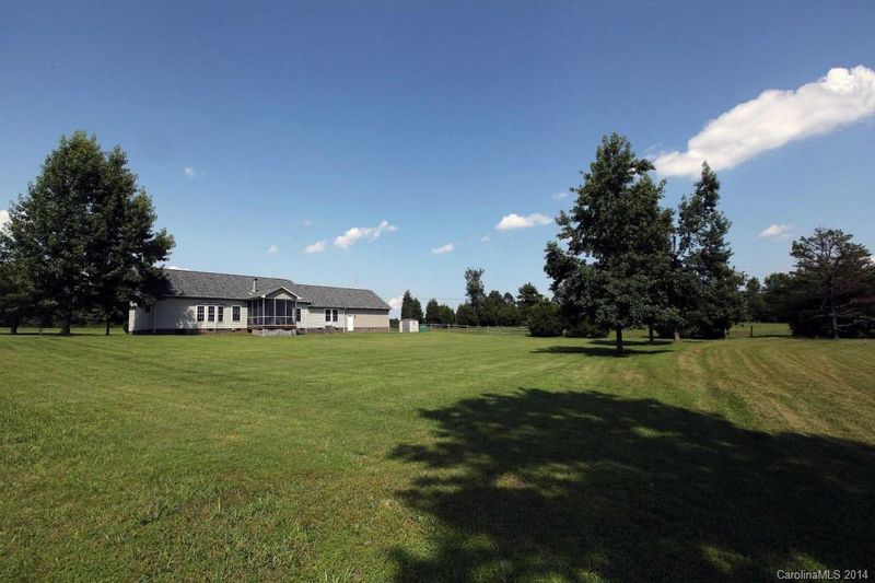 1733 Ingleside Farm Rd, Iron Station, NC 28080