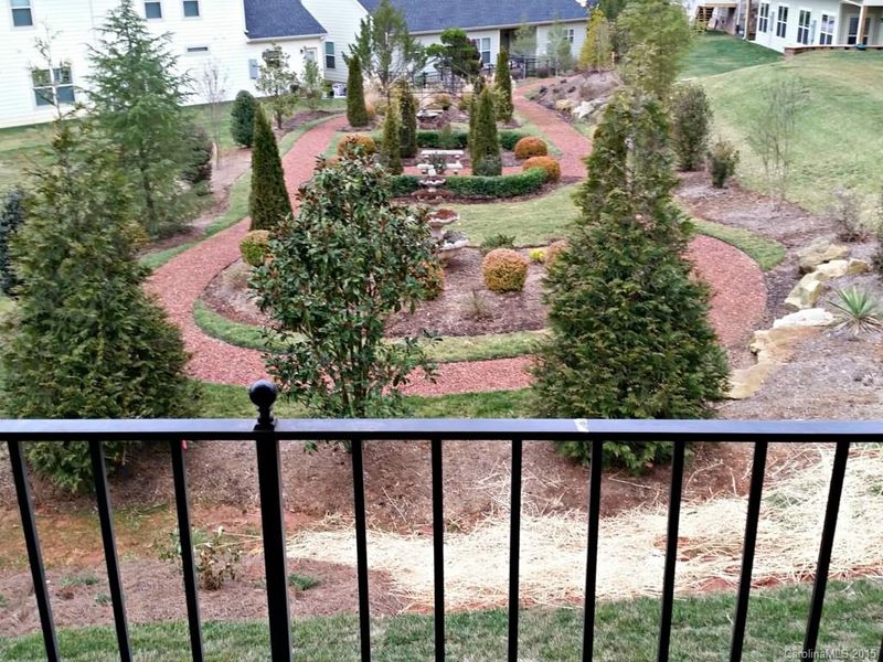 211 Aztec Cir #47, Mooresville, NC 28117