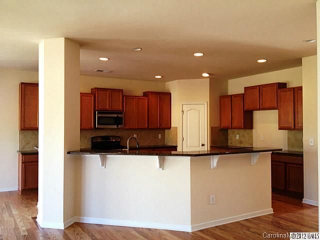 155 Cherry Bark Dr #94, Mooresville, NC 28117