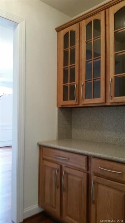217 Whiterock Dr, Mount Holly, NC 28120
