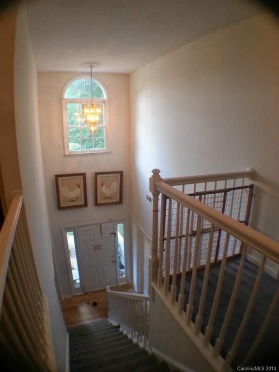 2930 Windsor Chase Dr, Matthews, NC 28105