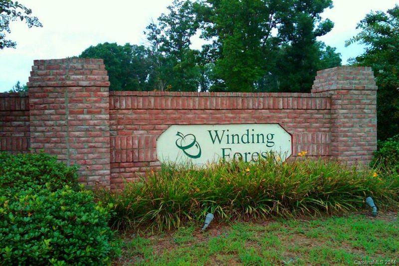182 Winding Forest Dr, Troutman, NC 28166