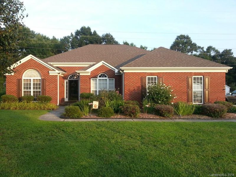 3126 Yates Mill Dr, Concord, NC 28027