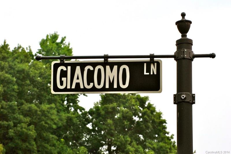 901 Giacomo Ln, Waxhaw, NC 28173