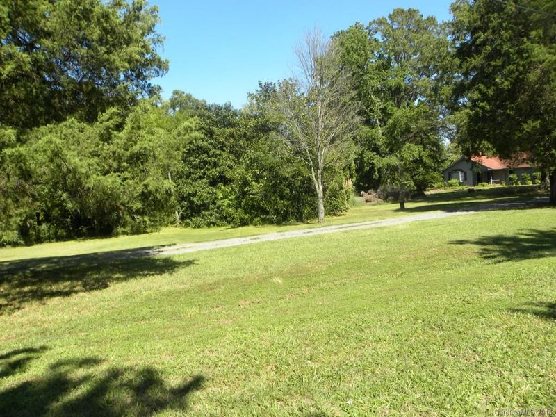 13425 Tryon St, Charlotte, NC 28278