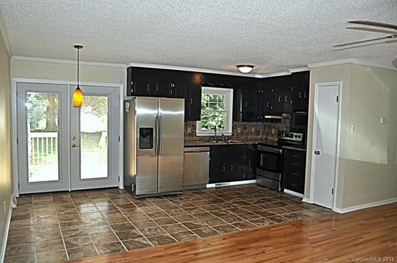 1244 Perth Rd, Troutman, NC 28166