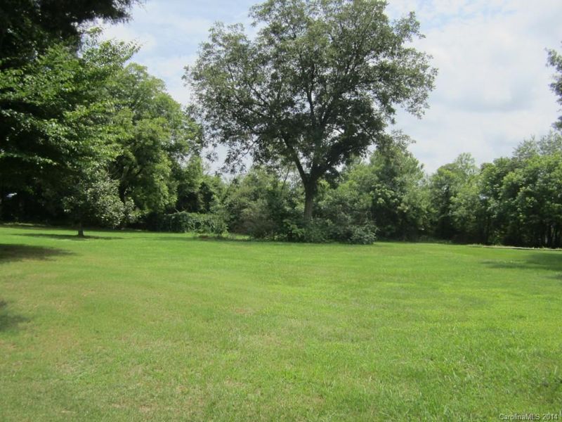 1388 Startown Rd, Lincolnton, NC 28092