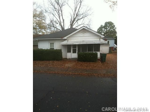 192 Center St, Cramerton, NC 28032