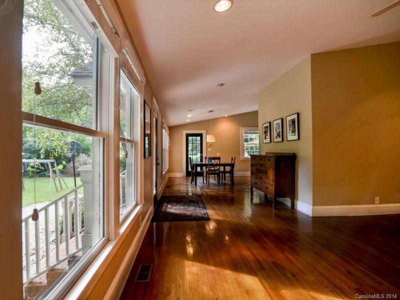 1210 Wyndcrofte Pl, Charlotte, NC 28209