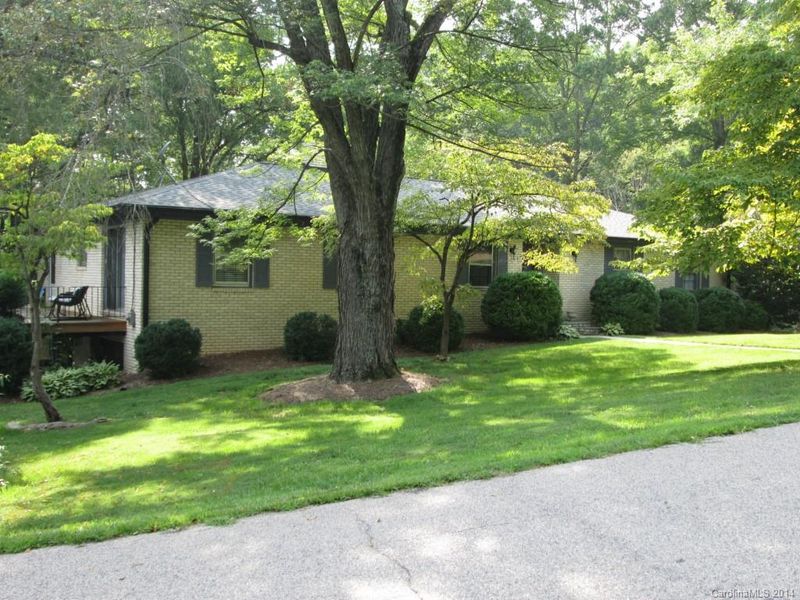305 Knollwood Dr, Kannapolis, NC 28083