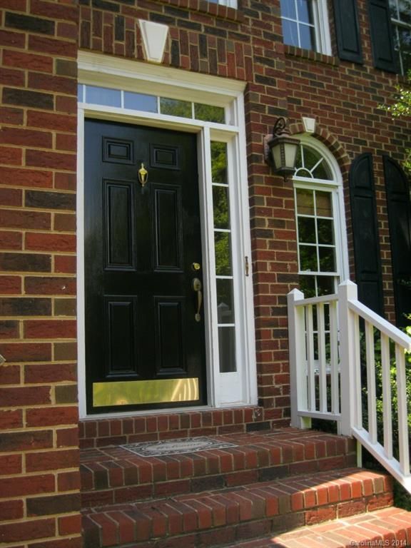 425 Hunters Point Dr, Indian Trail, NC 28079