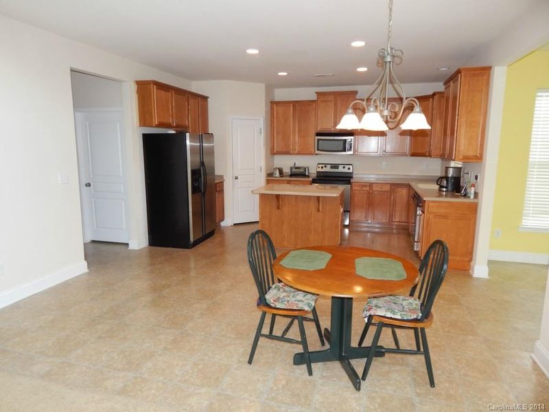 8003 Magna Ln, Indian Trail, NC 28079