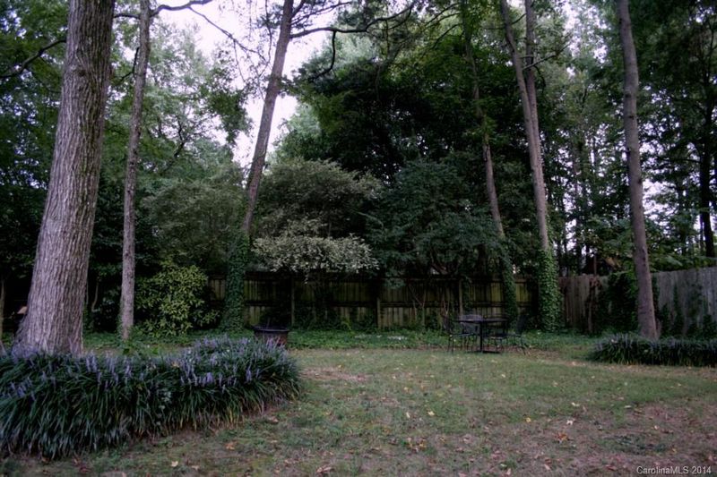 1324 Alfred St, Charlotte, NC 28211