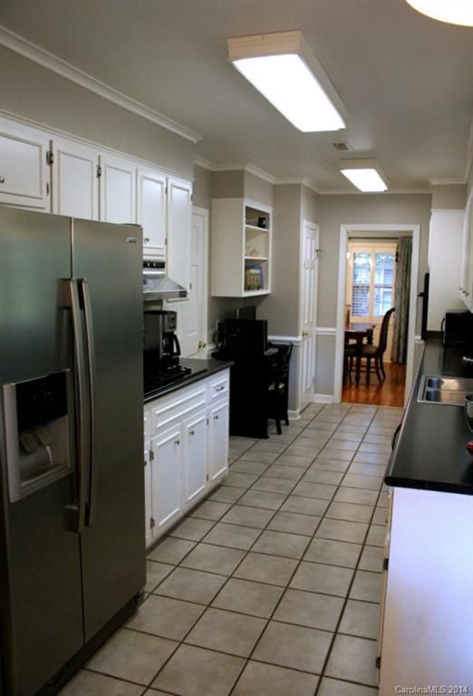 1324 Alfred St, Charlotte, NC 28211