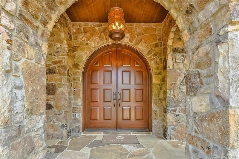 5325 Carmel Park Dr #12, Charlotte, NC 28226