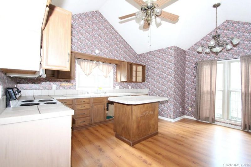 153 Edgewater Dr NW, Concord, NC 28027