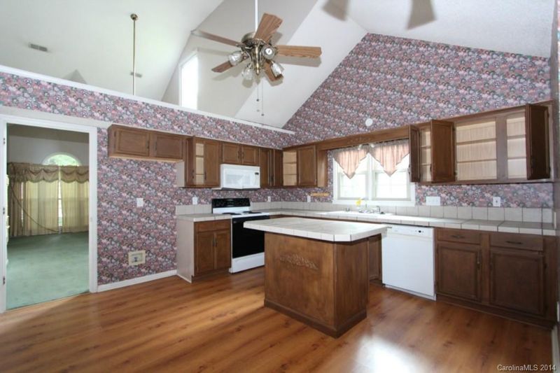153 Edgewater Dr NW, Concord, NC 28027