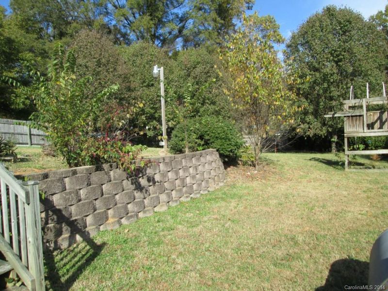 8 Division St, Concord, NC 28027
