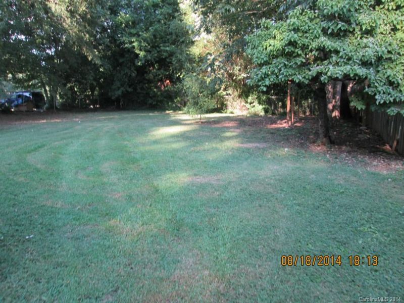 1003 Calhoun St, Monroe, NC 28112