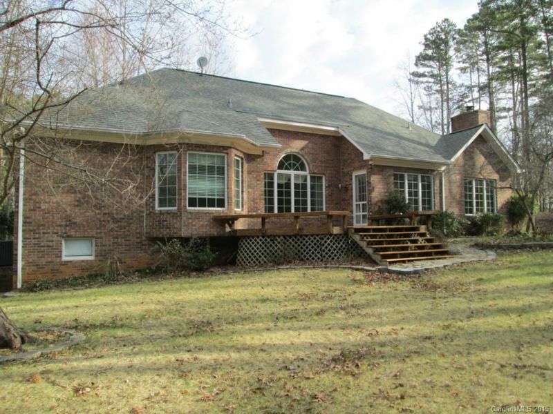 5325 Club View Dr, Concord, NC 28025