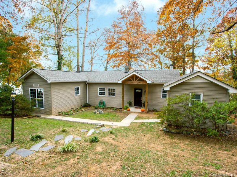 6625 Amos Smith Rd, Charlotte, NC 28214